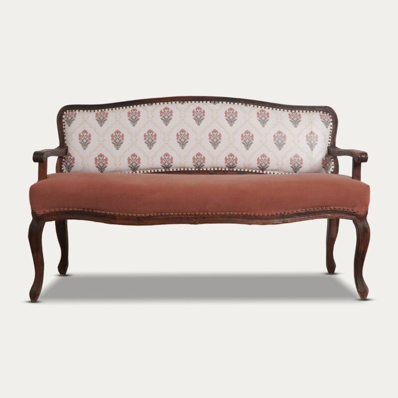 Kaunas Sofa